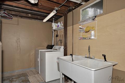 173 S Union St, Elgin, IL 60123 photo 26