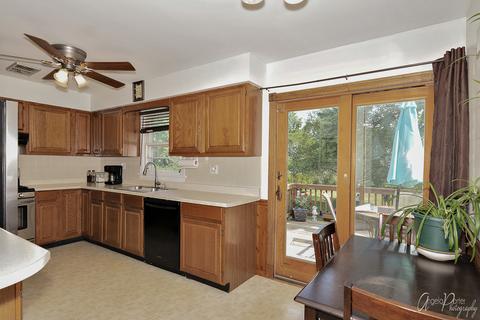 173 S Union St, Elgin, IL 60123 photo 7