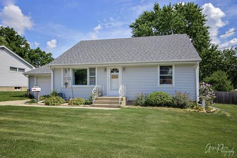 173 S Union St, Elgin, IL 60123 photo 2