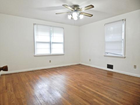 495 W Clinton St, Kankakee, IL 60901 photo 17