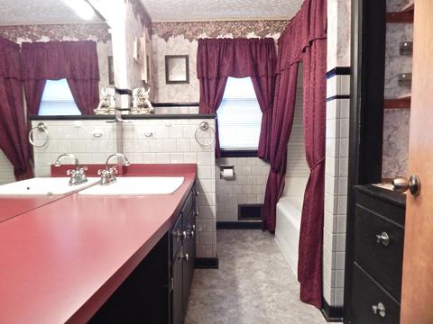 495 W Clinton St, Kankakee, IL 60901 photo 18