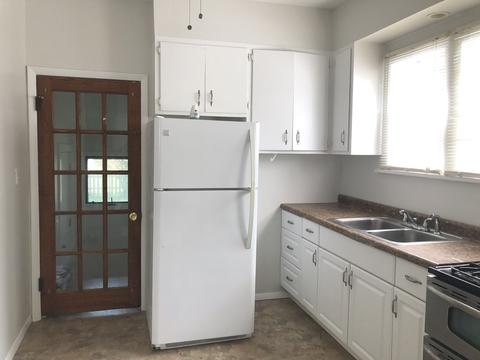 641 Lincoln Ave, Elgin, IL 60120 photo 5