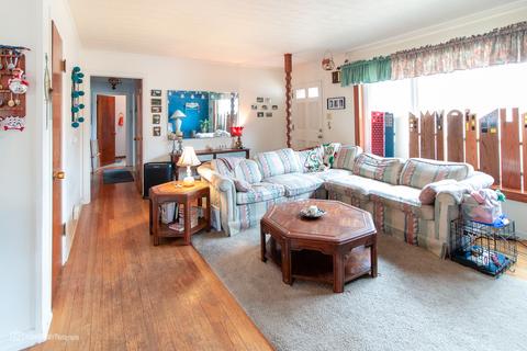 1407 E Forest Ave, Des Plaines, IL 60018 photo 10