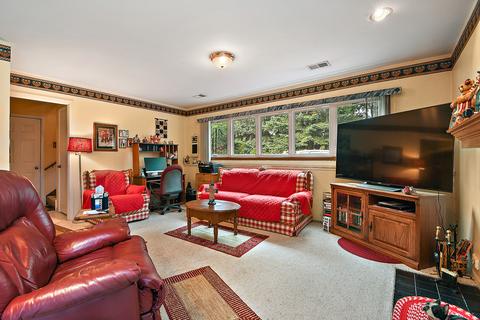 2335 Olde Mill Rd, Plainfield, IL 60586 photo 9