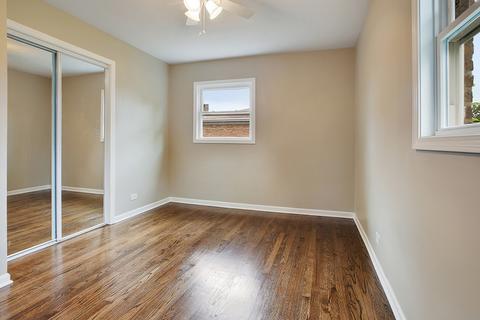 7848 W 82nd Pl, Bridgeview, IL 60455 photo 8