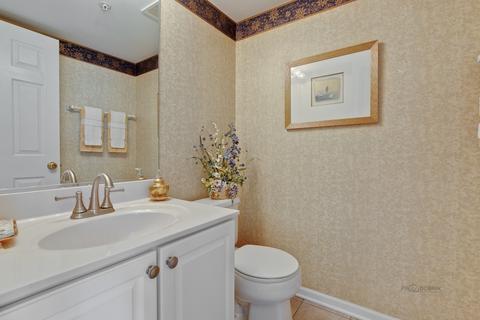 1621 Geneva Dr, Wheeling, IL 60090 photo 19