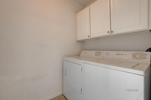 1621 Geneva Dr, Wheeling, IL 60090 photo 20