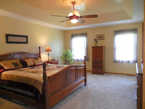 852 Kingston Ln, Bartlett, IL 60103 photo 26