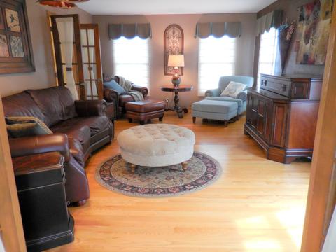 852 Kingston Ln, Bartlett, IL 60103 photo 9