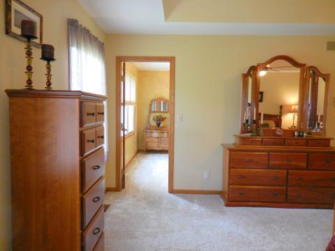 852 Kingston Ln, Bartlett, IL 60103 photo 27