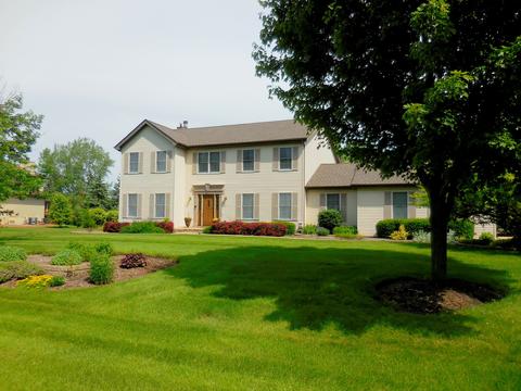 852 Kingston Ln, Bartlett, IL 60103 photo 4