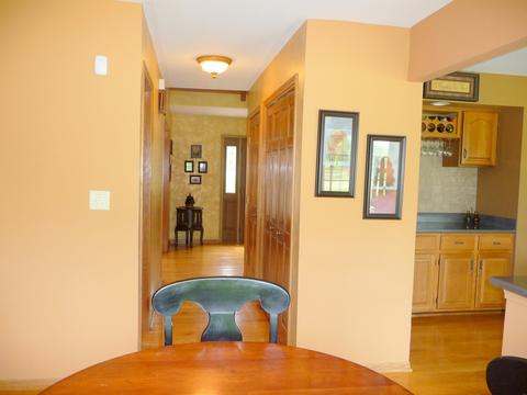 852 Kingston Ln, Bartlett, IL 60103 photo 18