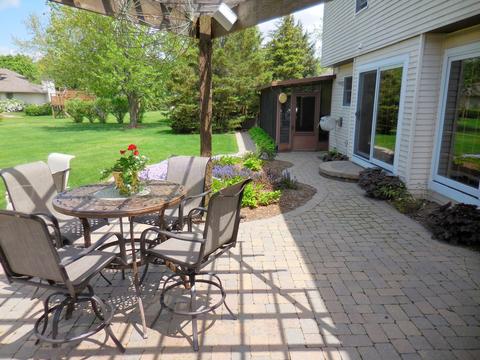 852 Kingston Ln, Bartlett, IL 60103 photo 53