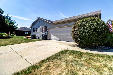24 S Scarborough Ct, Sidney, IL 61877 photo 6