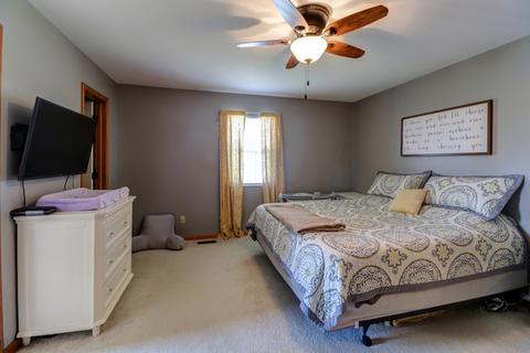 24 S Scarborough Ct, Sidney, IL 61877 photo 33