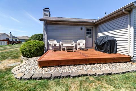 24 S Scarborough Ct, Sidney, IL 61877 photo 9