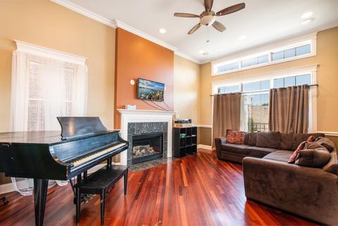 543 E 50th St #3, Chicago, IL 60615 photo 2