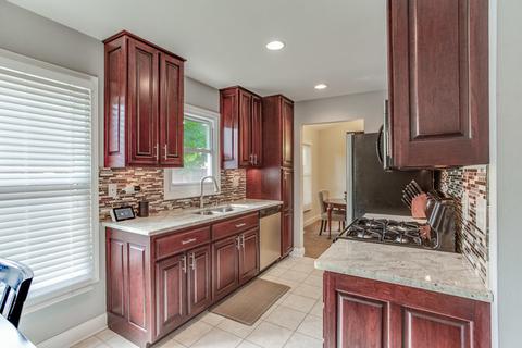 300 Terrace Dr, Bartlett, IL 60103 photo 10