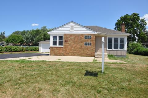 217 S Addison Rd, Addison, IL 60101 photo 2