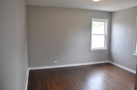 217 S Addison Rd, Addison, IL 60101 photo 11