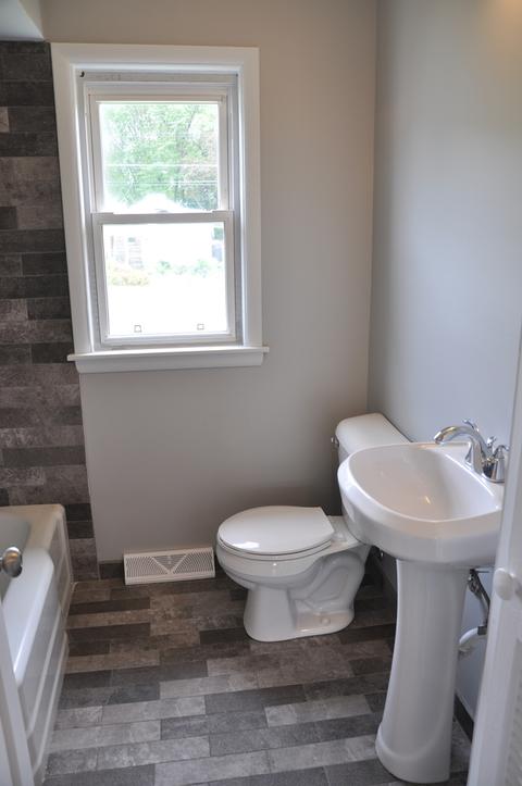 217 S Addison Rd, Addison, IL 60101 photo 14