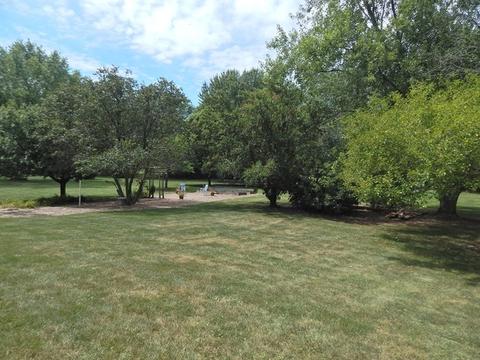 41 W610 Silvana Dr, Elgin, IL 60124 photo 24