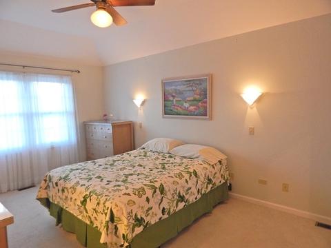 41 W610 Silvana Dr, Elgin, IL 60124 photo 13