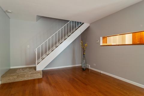 1682 Williamsburg Ct #E, Wheaton, IL 60189 photo 6