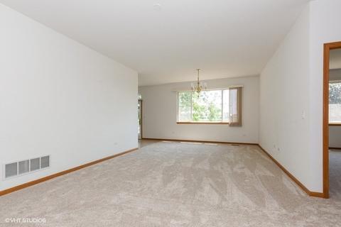 21025 W Braxton Ln, Plainfield, IL 60544 photo 2