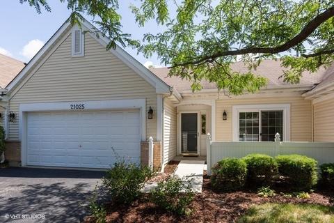 21025 W Braxton Ln, Plainfield, IL 60544 photo 1