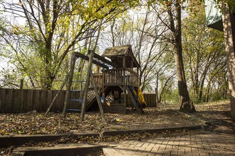 9646 Reding Cir, Des Plaines, IL 60016 photo 40