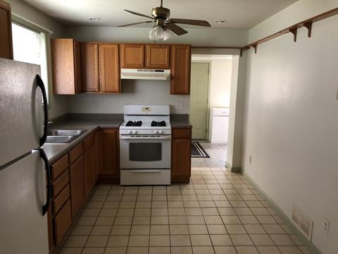210 5th St, Standard, IL 61363 photo 8