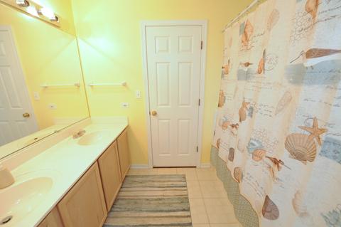 130 Willow Rd, Wheeling, IL 60090 photo 41