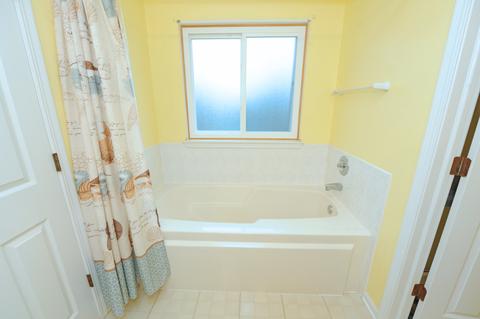 130 Willow Rd, Wheeling, IL 60090 photo 43