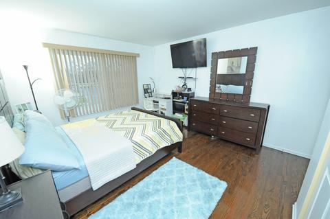 130 Willow Rd, Wheeling, IL 60090 photo 31