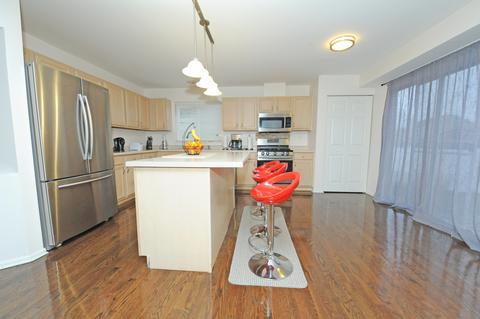 130 Willow Rd, Wheeling, IL 60090 photo 20
