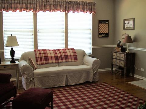 2872 Lundquist Dr, Aurora, IL 60503 photo 11