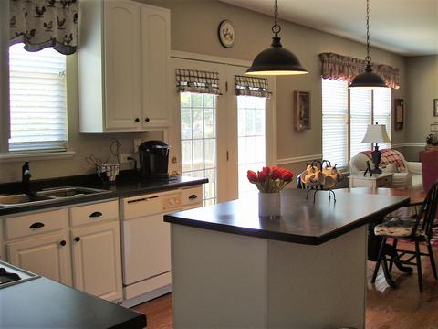 2872 Lundquist Dr, Aurora, IL 60503 photo 15