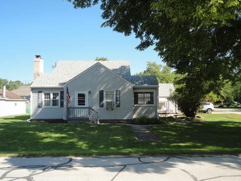 373 E Lincoln St, Seneca, IL 61360 photo 1