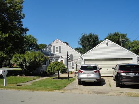 373 E Lincoln St, Seneca, IL 61360 photo 3