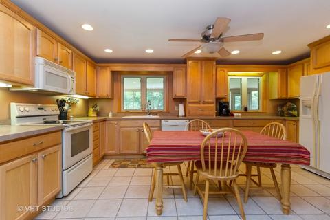 11 Park Pl, Kankakee, IL 60901 photo 3