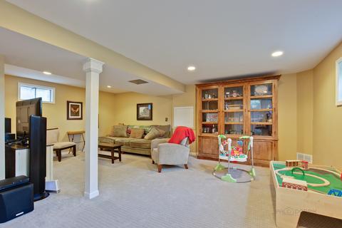 126 Hickory Rd, Oakwood Hills, IL 60013 photo 12