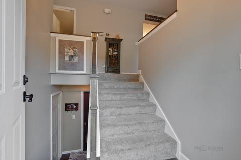 126 Hickory Rd, Oakwood Hills, IL 60013 photo 2