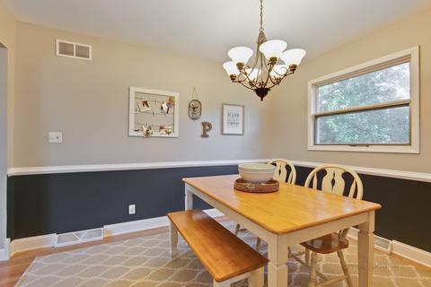 126 Hickory Rd, Oakwood Hills, IL 60013 photo 3