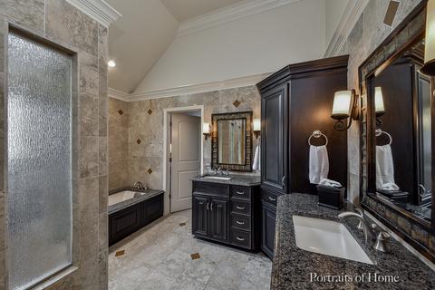 2845 Clara Ave, Aurora, IL 60502 photo 16