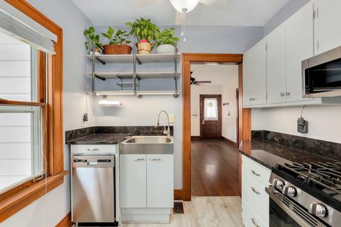 926 Childs St, Wheaton, IL 60187 photo 8
