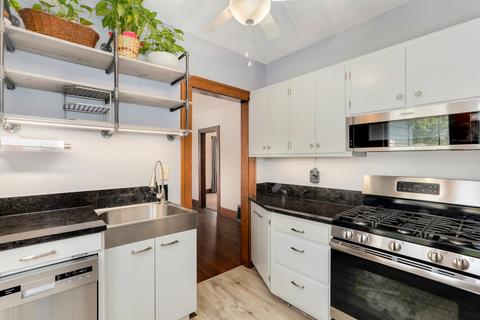 926 Childs St, Wheaton, IL 60187 photo 9