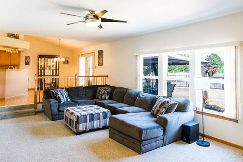 7011 Pyramid Dr, Plainfield, IL 60586 photo 10