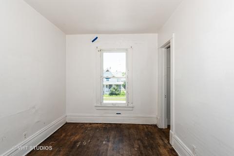 472 N Spring St, Elgin, IL 60120 photo 6