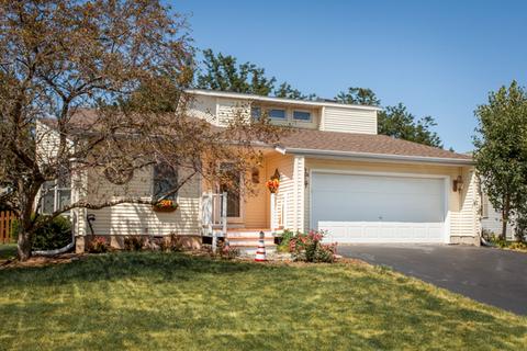 707 Cherry Tree Ln, Genoa, IL 60135 photo 1